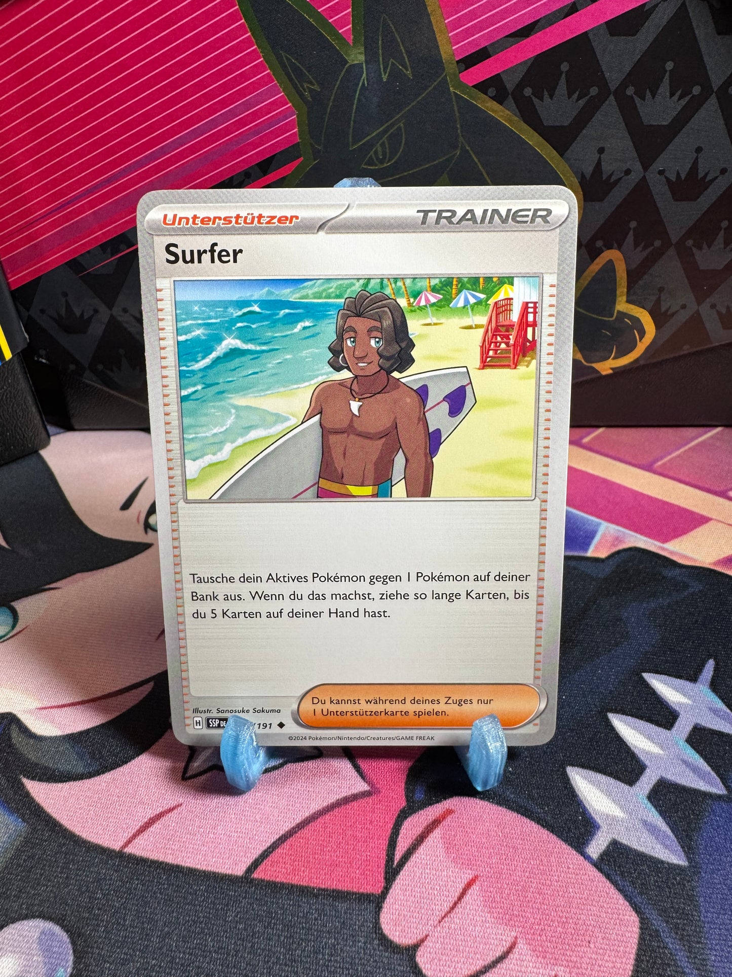 187/191 Surfer