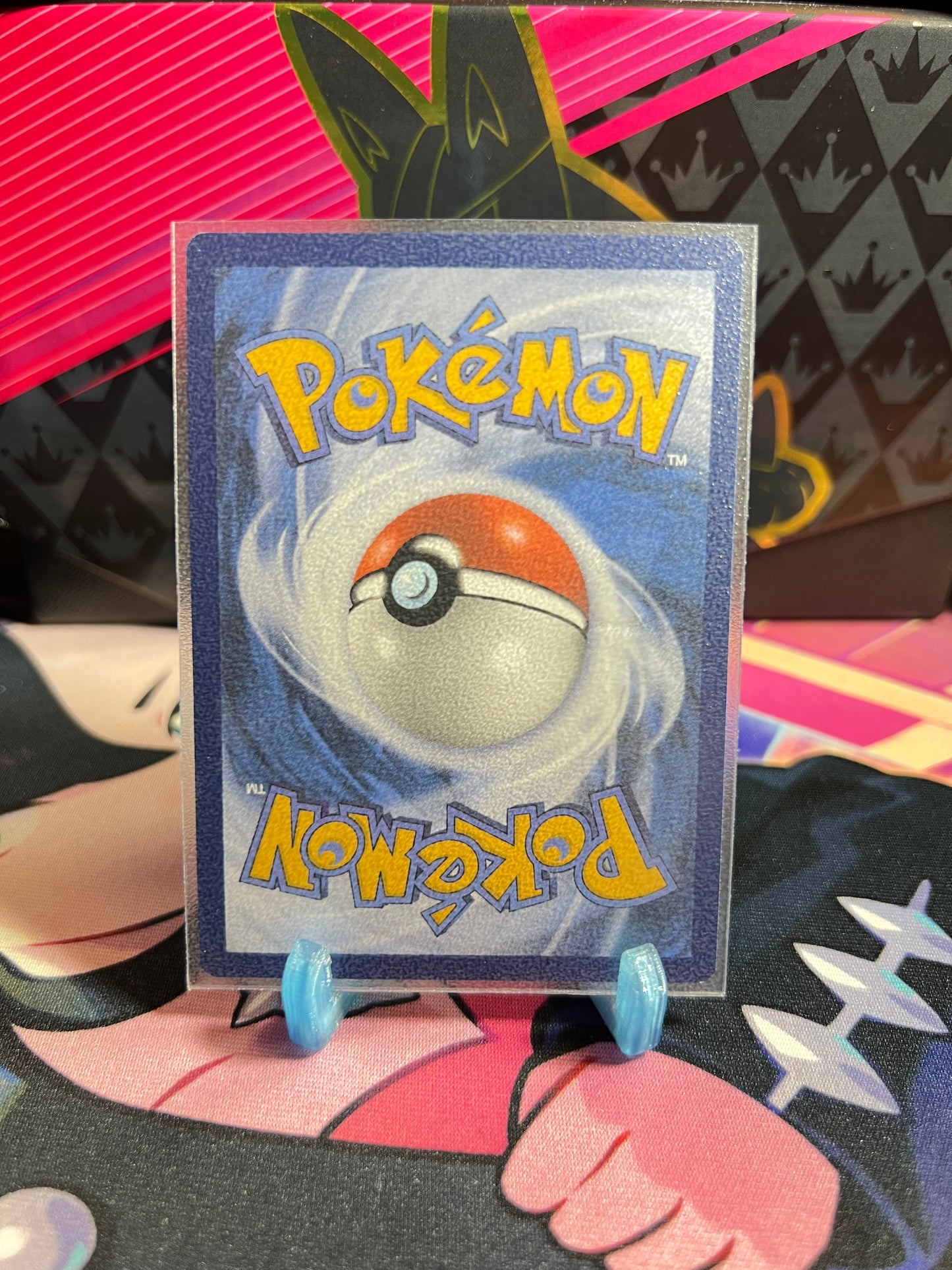 022/091 Voltrean Reverse Holo