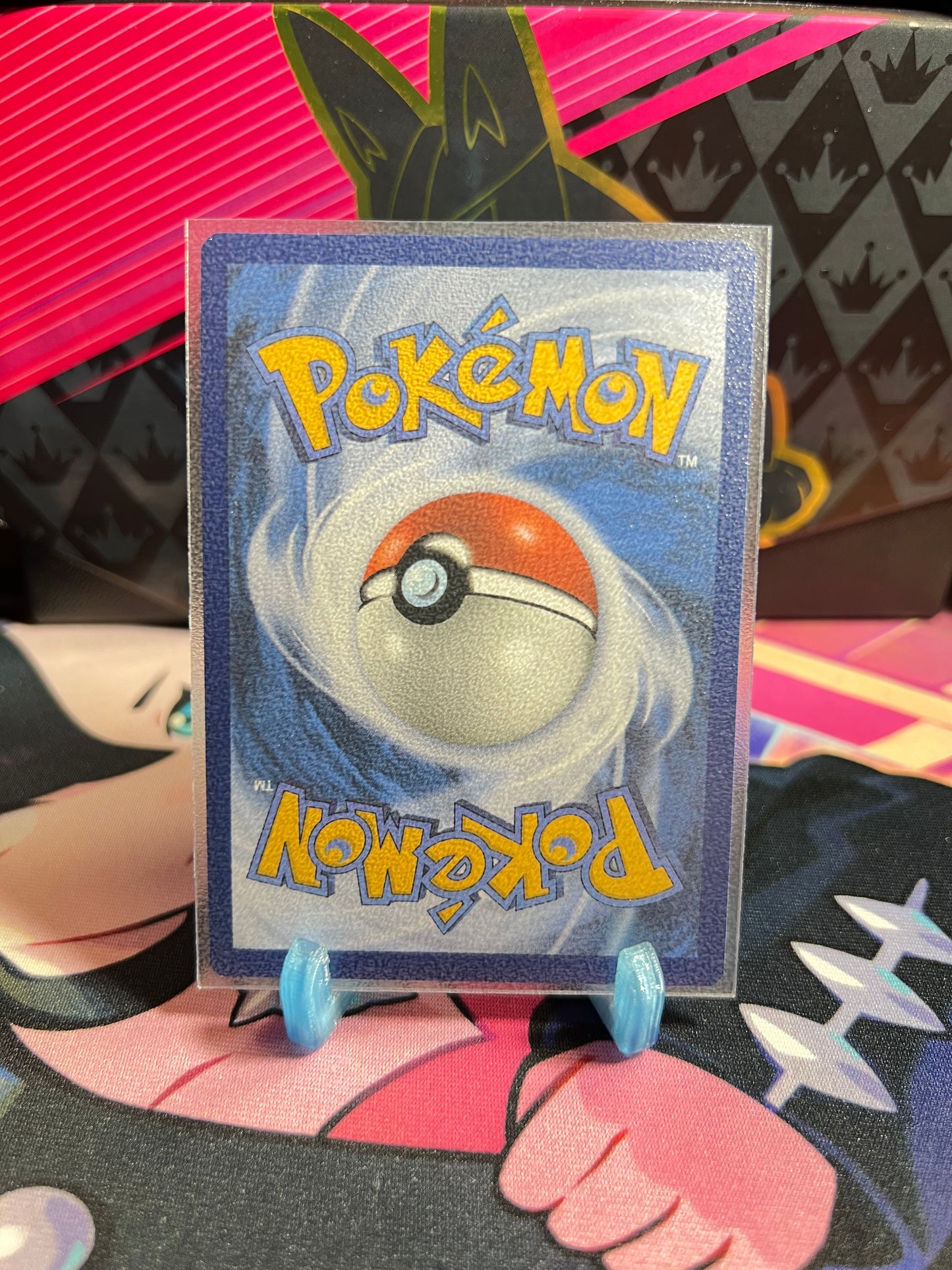 010/091 Magbrant Reverse Holo