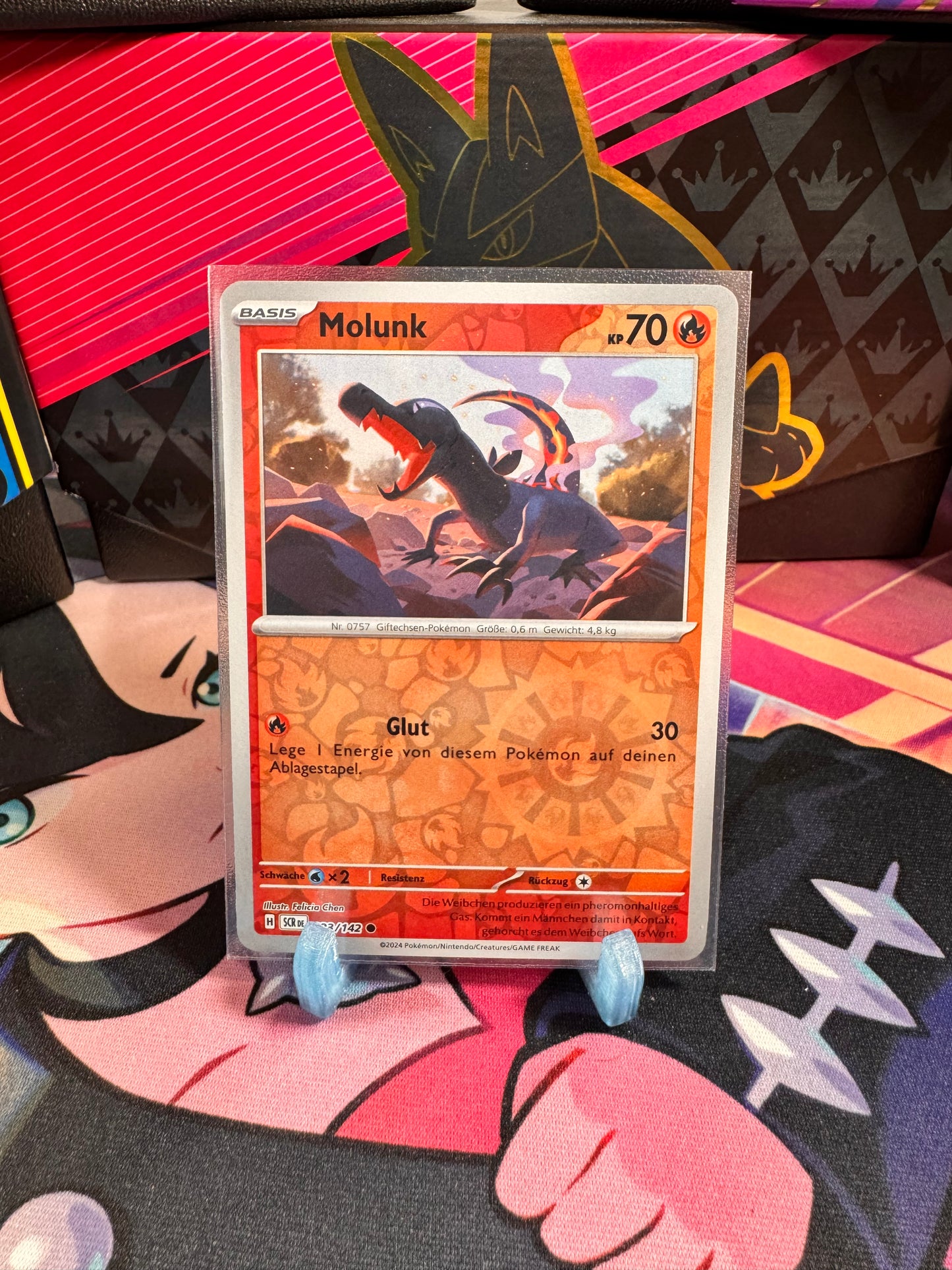 023/142 Molunk Reverse Holo