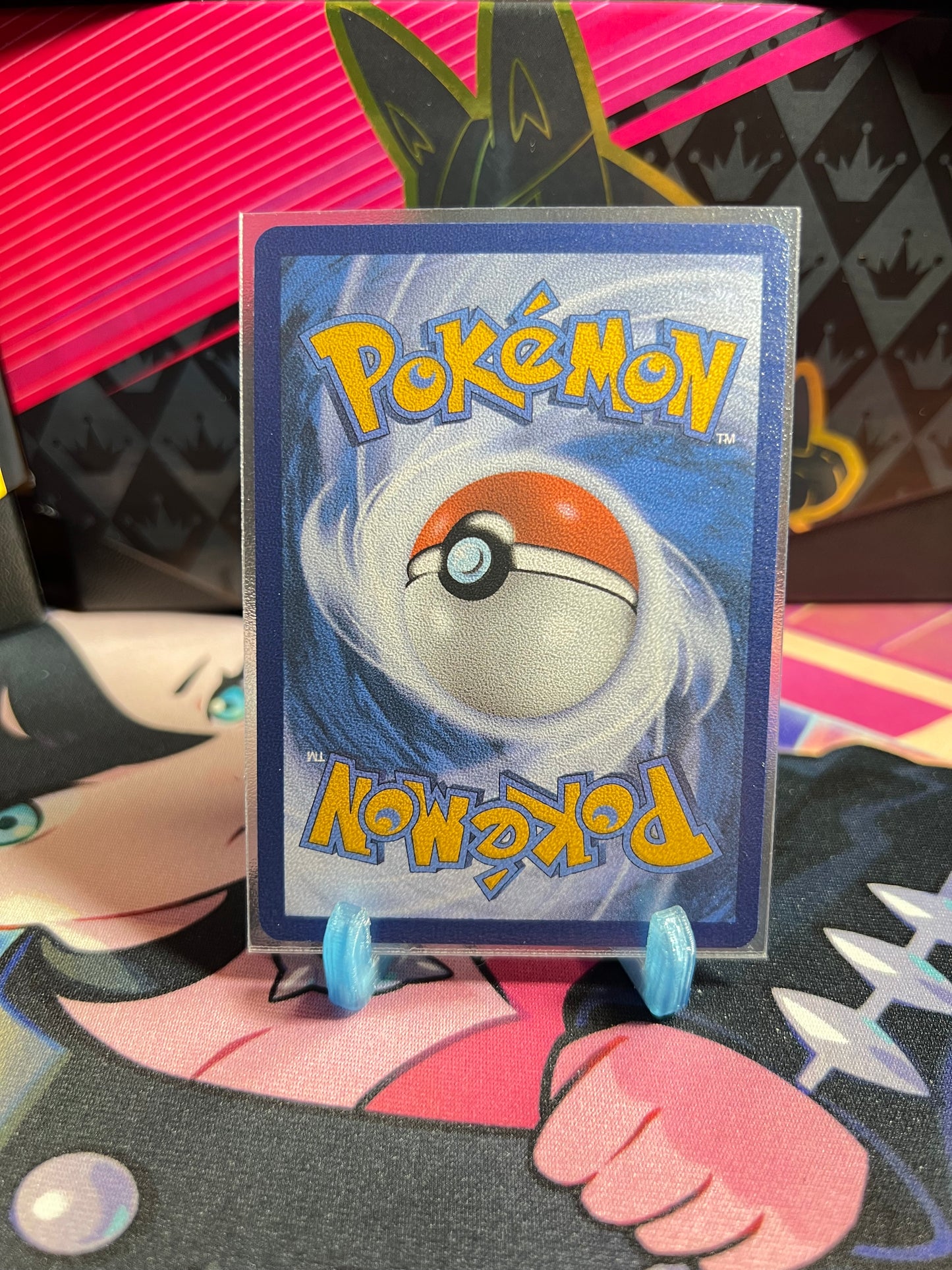 037/197 Laternecto Reverse Holo