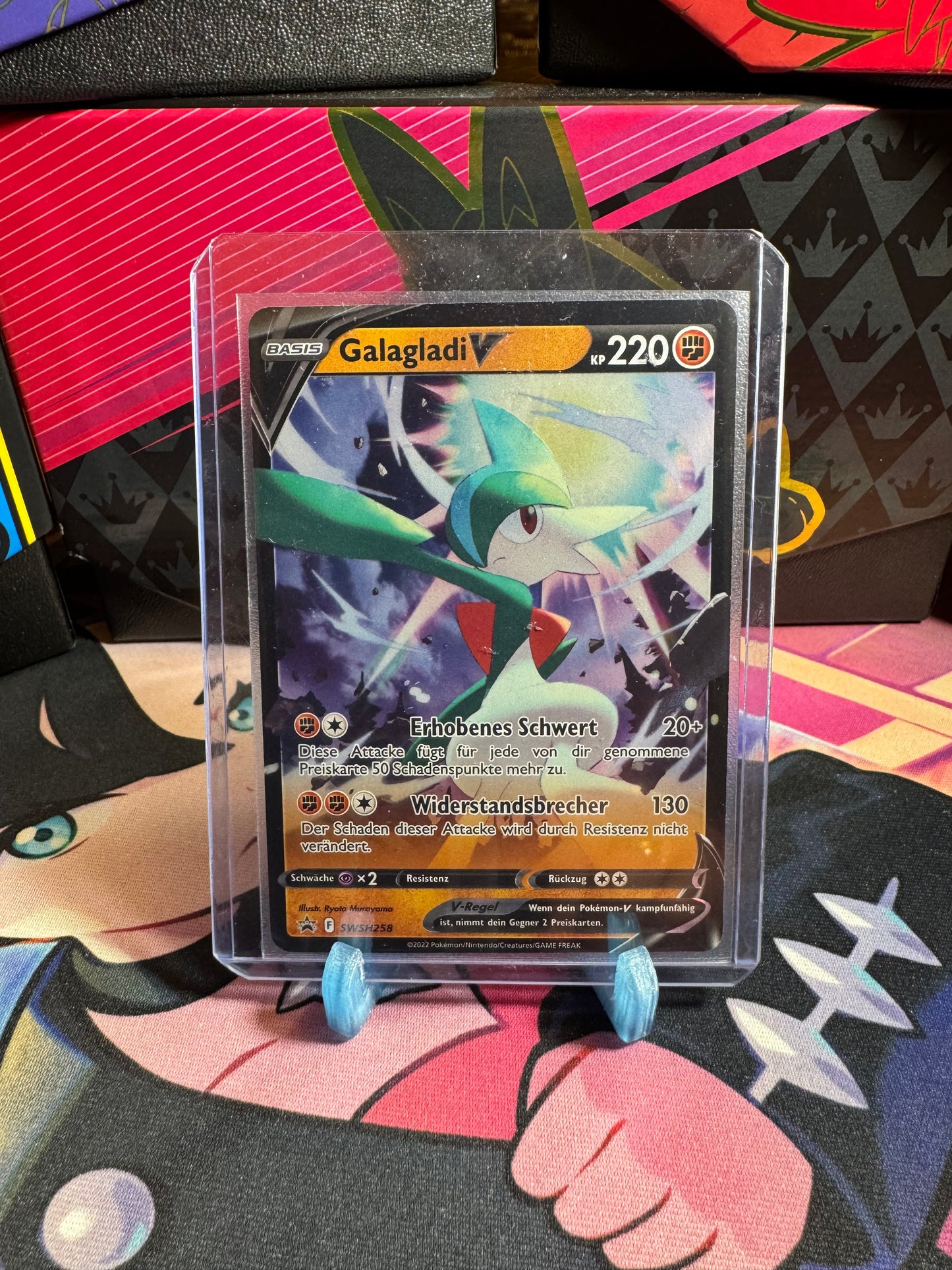 SWSH258 Galagladi V PROMO