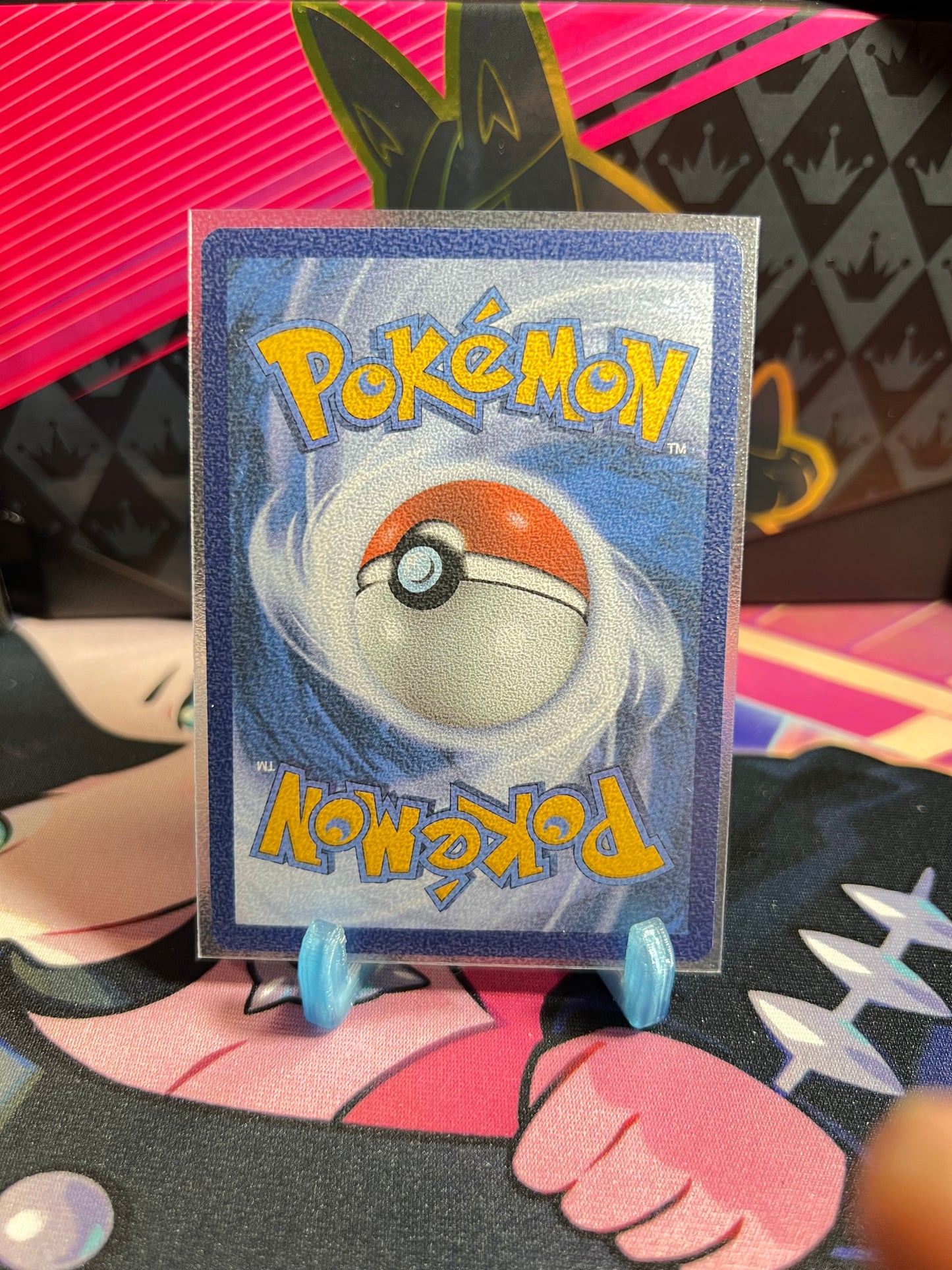 100/195 Colossand Reverse Holo