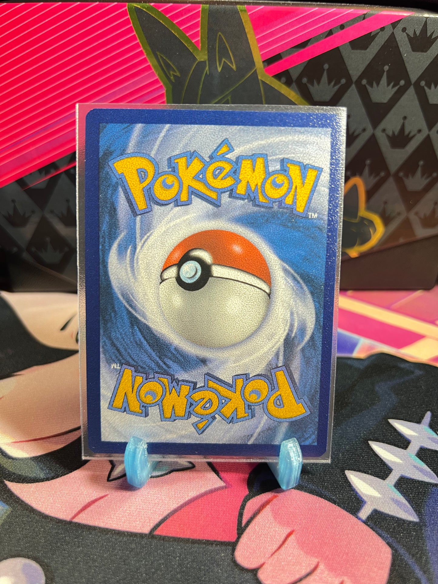 037/198 Lokroko Reverse Holo