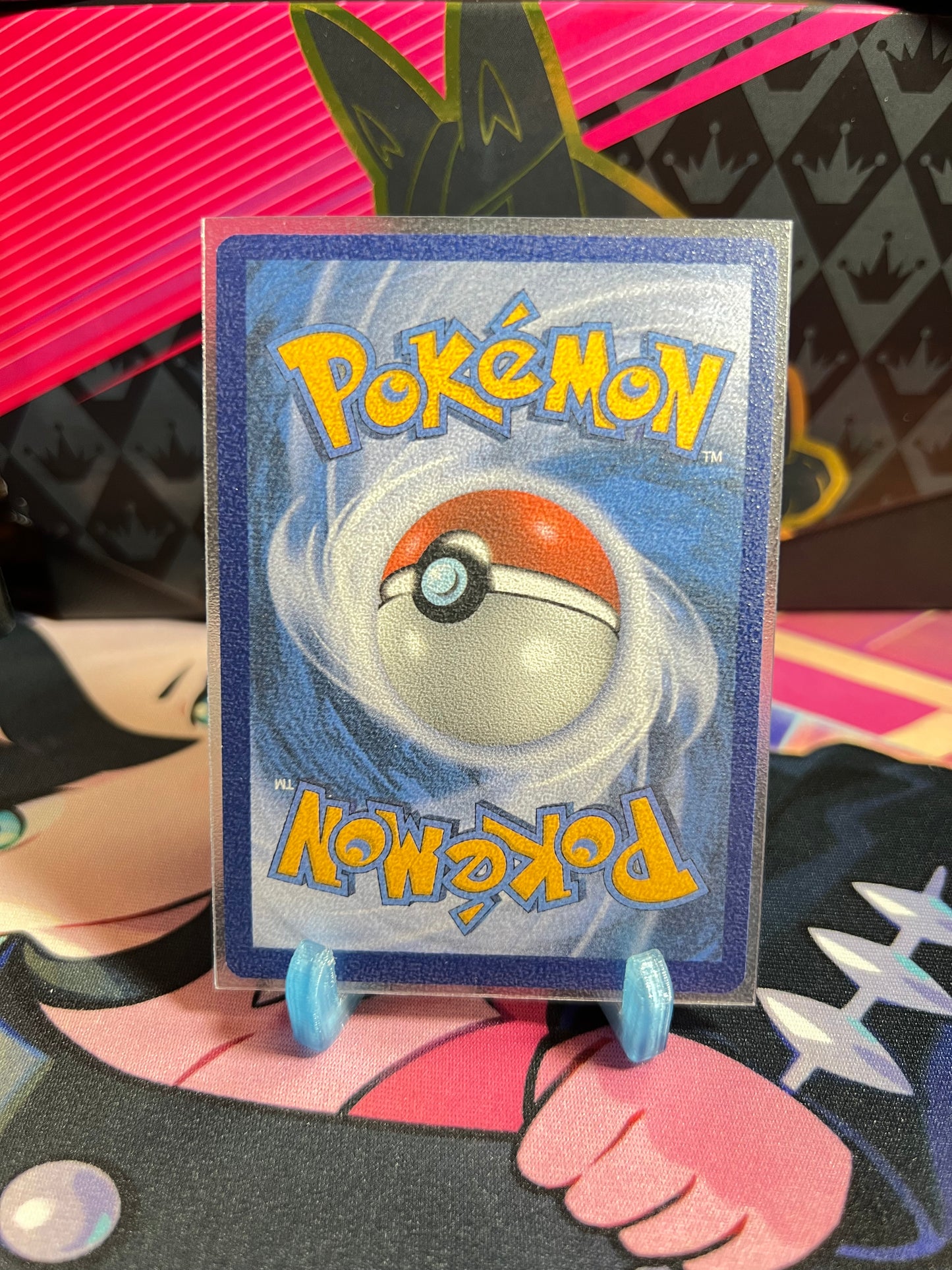 114/185 Forstellka Reverse Holo