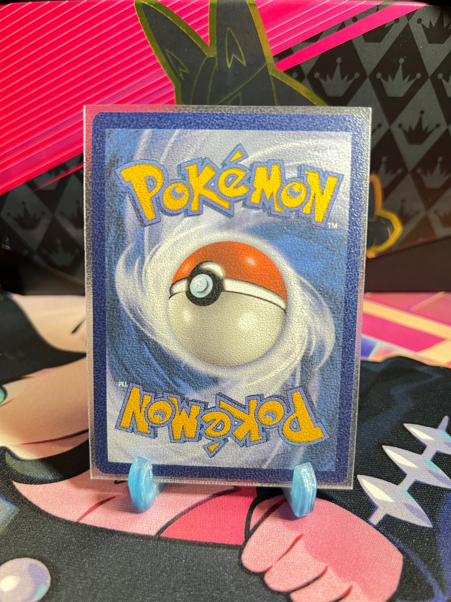 110/165 Smogmog Holo