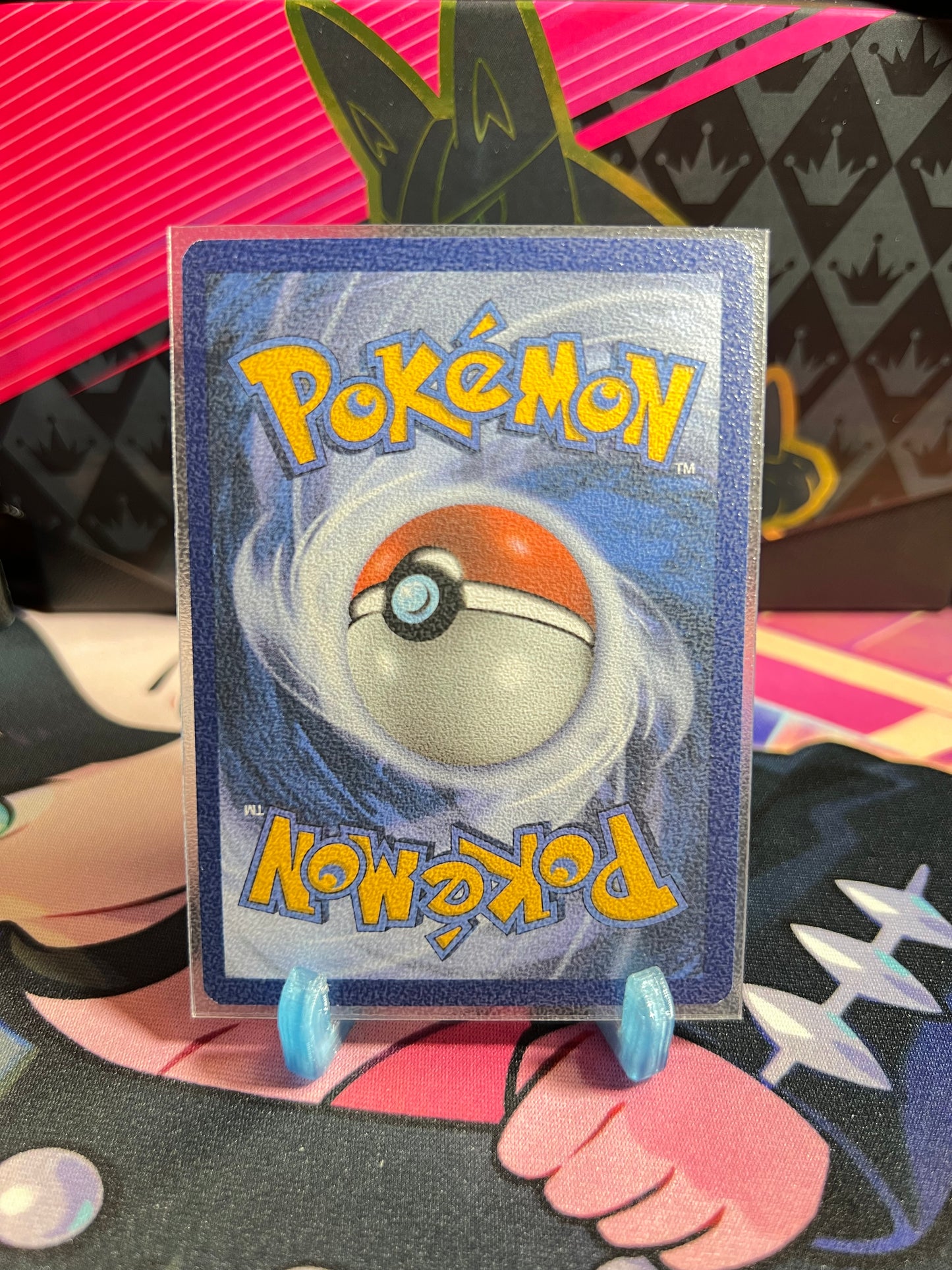 081/196 Phantoross Reverse Holo