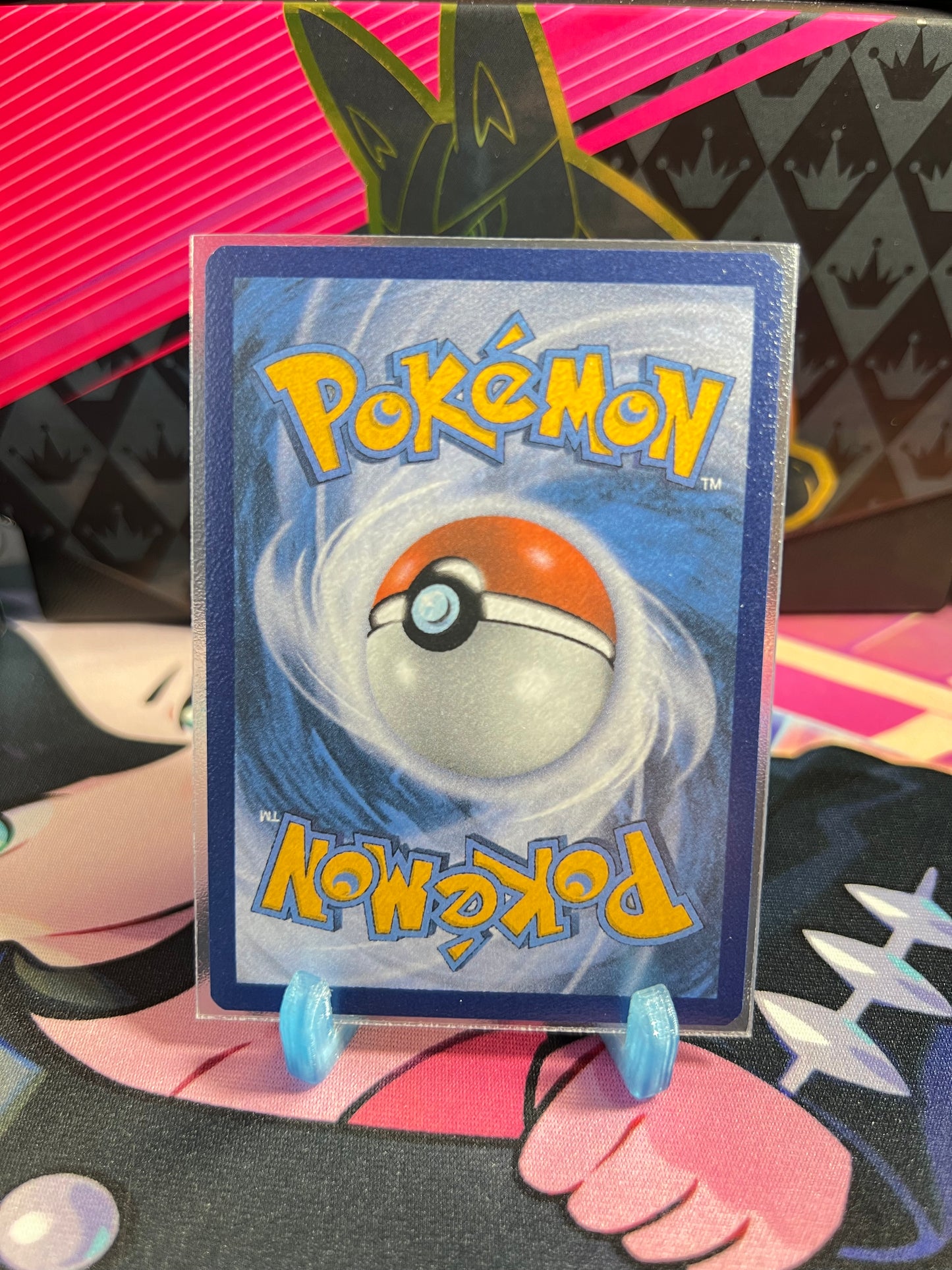 050/172 Luxio Reverse Holo