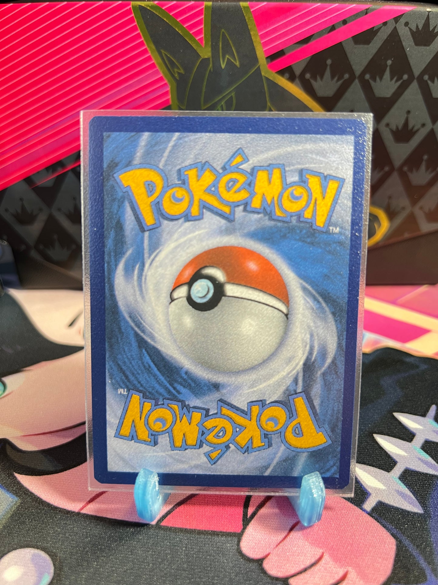 072/172 Kapoera Reverse Holo