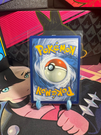 067/162 Latias Reverse Holo