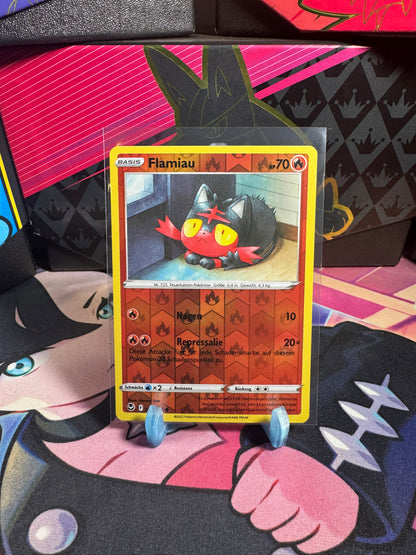 030/195 Flamiau Reverse Holo