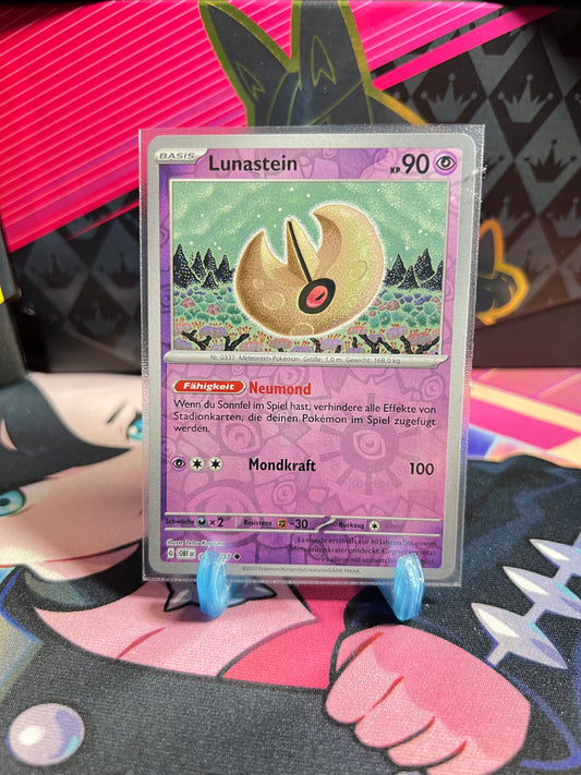 092/197 Lunastein Reverse Holo