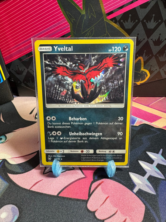 54/73 Yveltal Holo