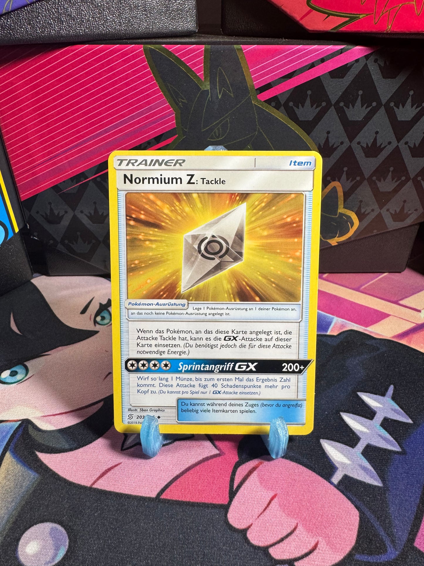 203/236 Normium Z: Tackle