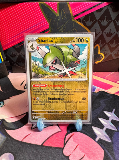 045/064 Sharfax Reverse Holo