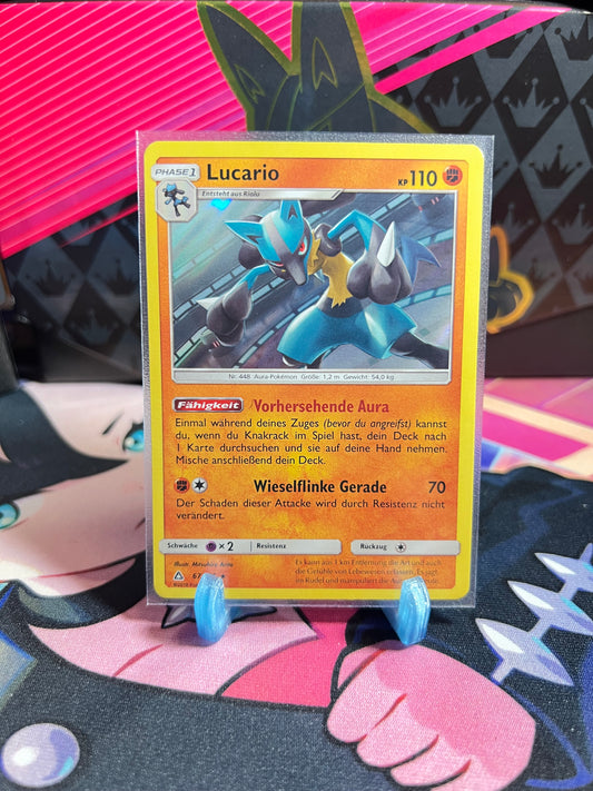 67/156 Lucario Holo