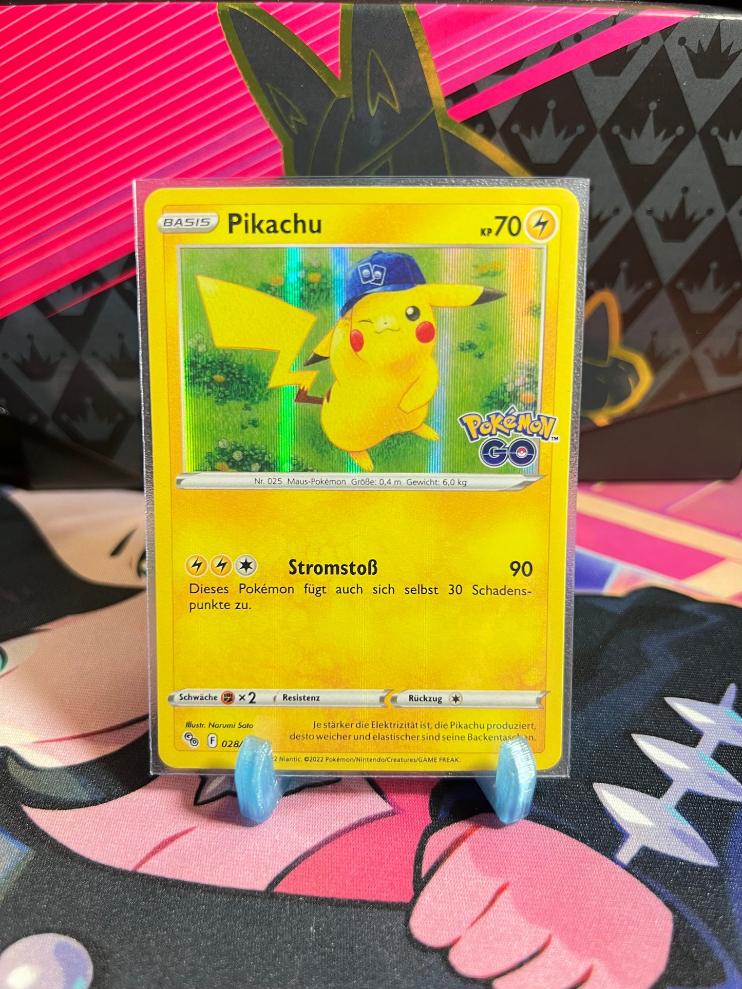 028/078 Pikachu Holo