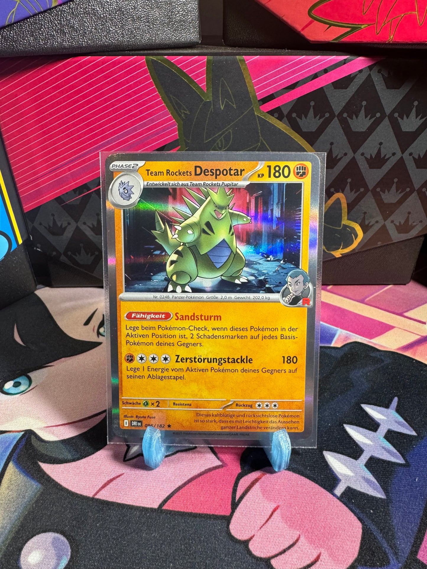 096/182 Team Rockets Despotar Holo