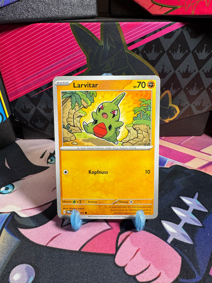 047/131 Larvitar