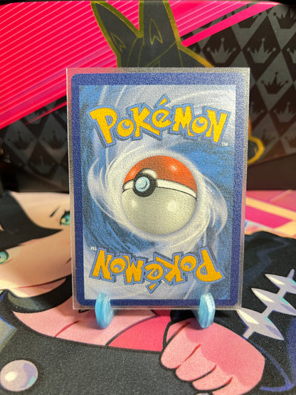 064/185 Pixi Reverse Holo