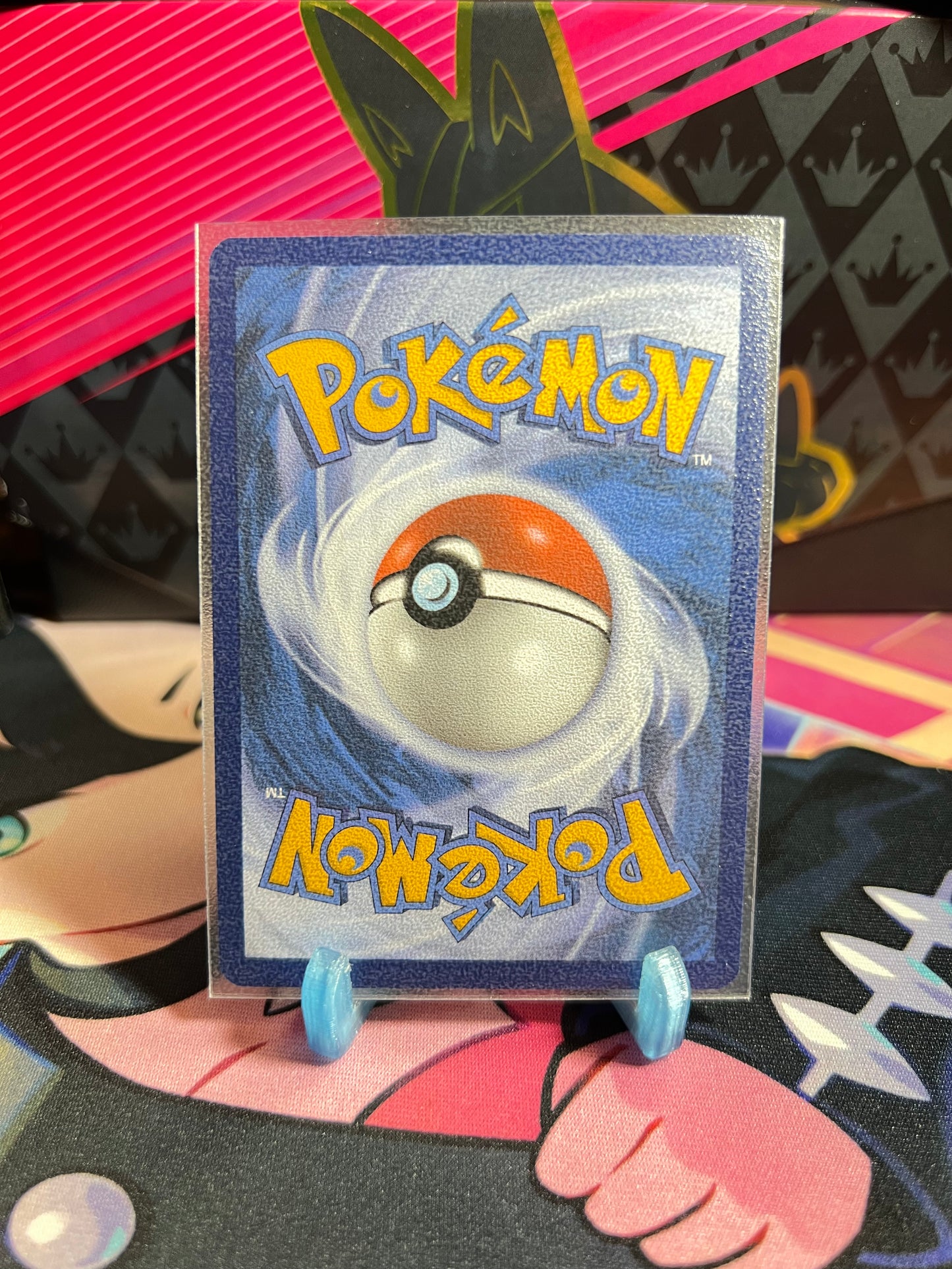 052/165 Mauzi Reverse Holo