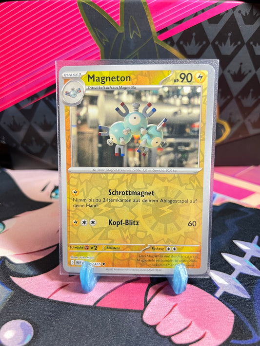 082/165 Magneton Reverse Holo