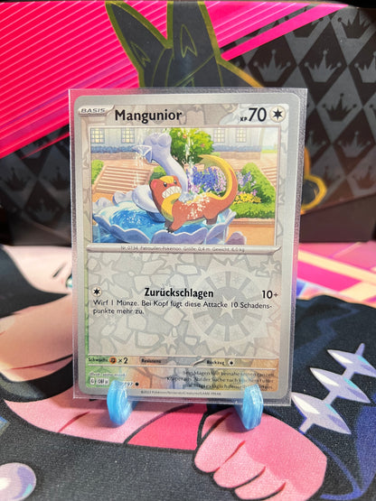 176/197 Mangunior Reverse Holo