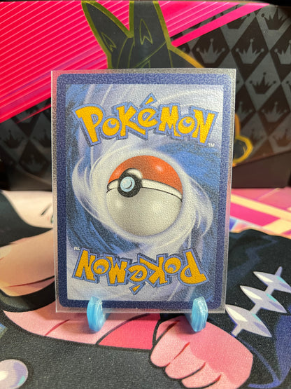 176/197 Mangunior Reverse Holo