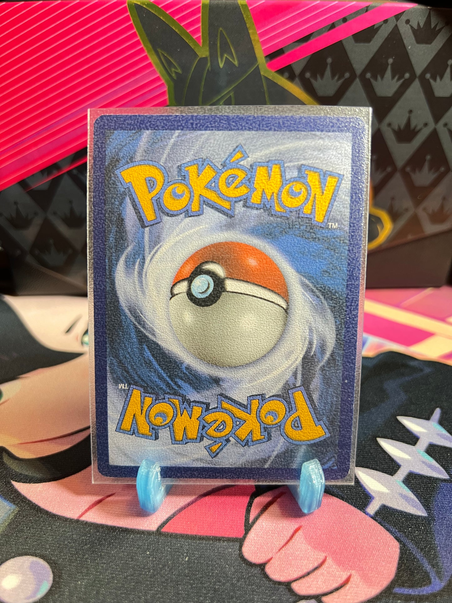 032/196 Quaxo Reverse Holo