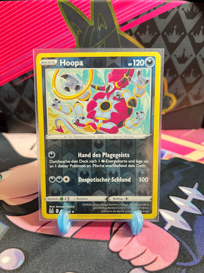 122/196 Hoopa Reverse Holo