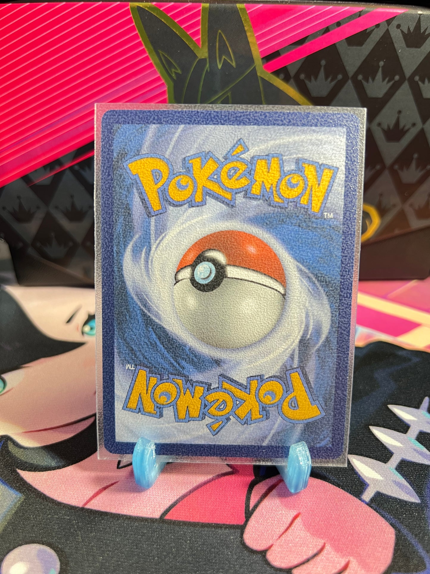 051/198 Knirfish Reverse Holo