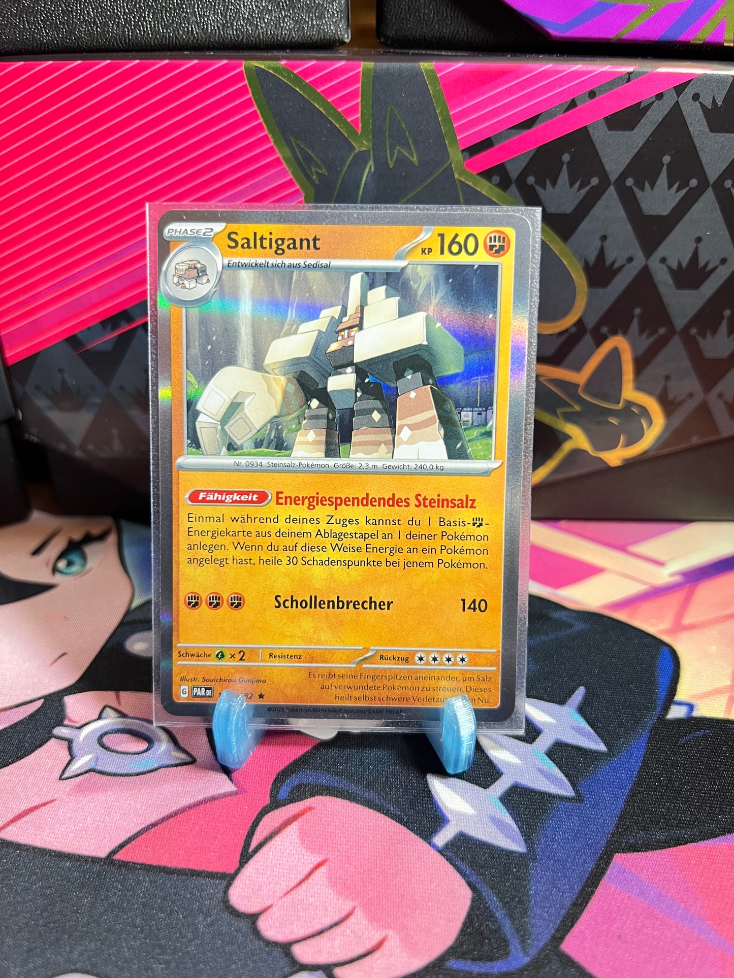 104/182 Saltigant Holo